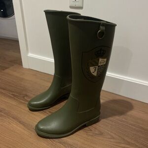 Juicy couture green rain boots